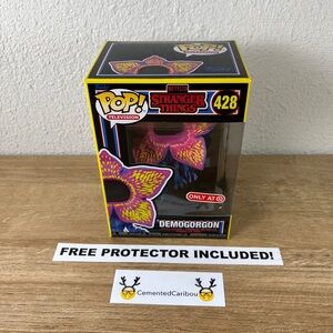 Demogorgon BlackLlight Funko Pop #428 Stranger Things Target Exclusive NEAR MINT